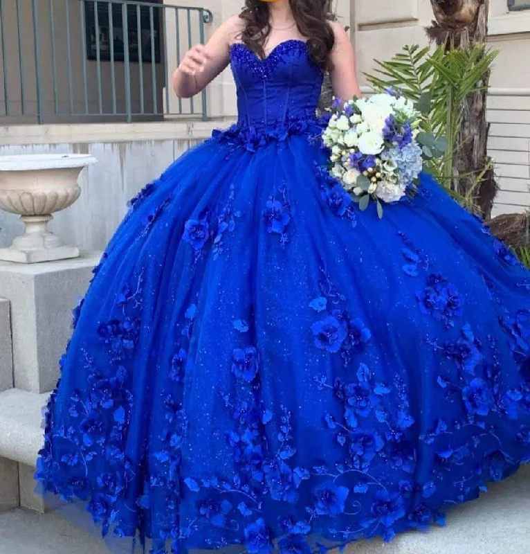 Formal Dress for Outdoor Weddings3D Flowers Crystals Royal Blue Ball Gown Quinceanera Dresses With Appliques Sweet 16 Dress Y4089