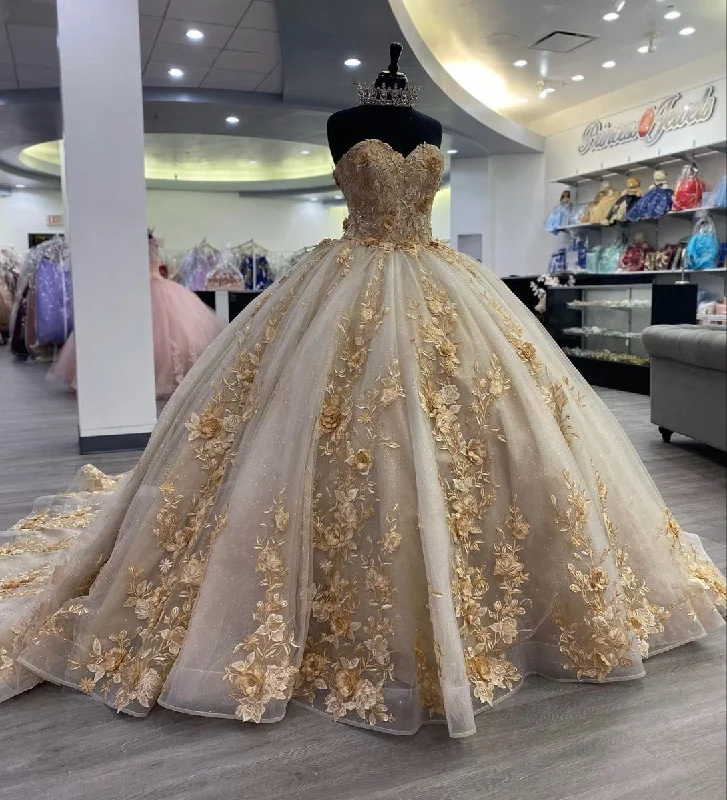 Formal Dress for Bohemian ThemesStrapless Quinceanera Dresses Ball Gown Puffy Sweet 16 Dresses for Teens Sweetheart Pageant Gowns Y2853