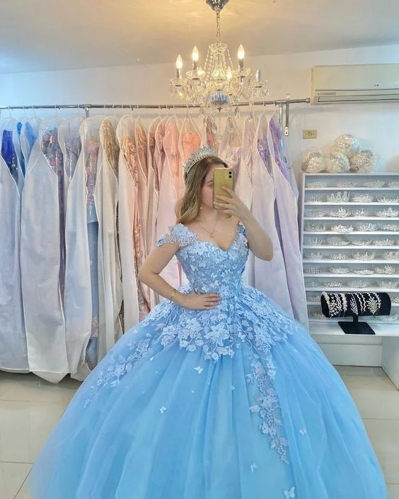 Formal Dress for Indoor WeddingsOff The Shoulder Blue Tulle Appliques Ball Gown Sweet 16 Dress Y6077