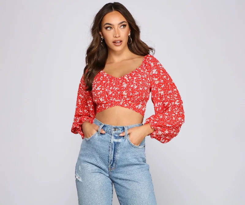 women's tops with ruffled hemsPretty Fab Off The Shoulder Ditsy Floral Top