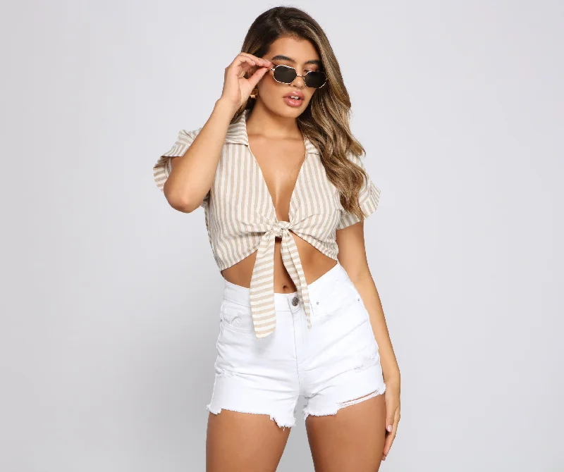 women's tops for those who want to wear pieces that are both comfortable and stylishStylish Stripes Tie Front Top