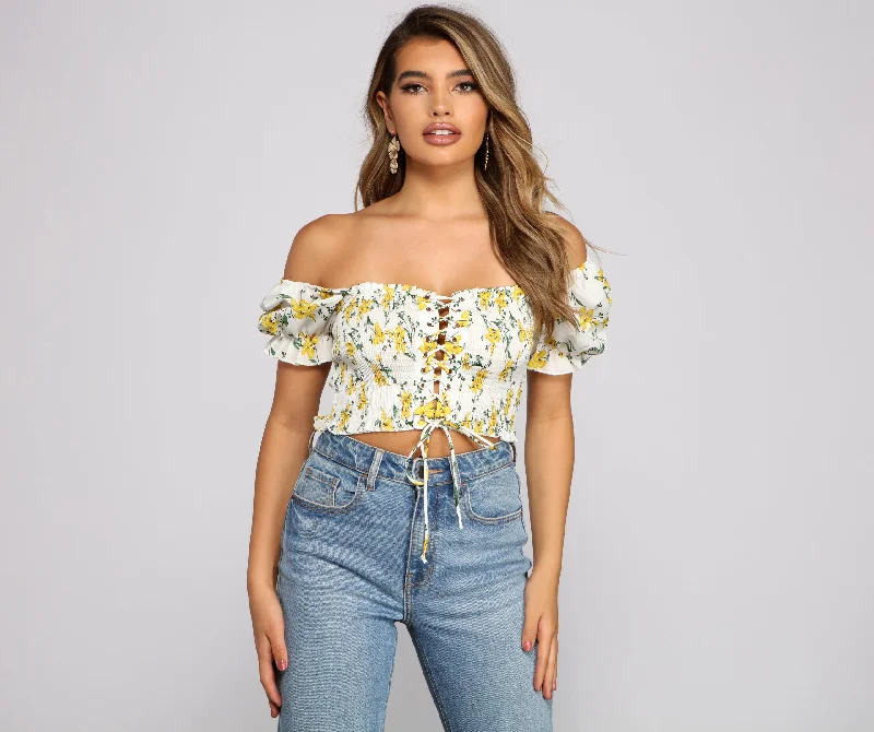 women's tops for those who value both quality and affordabilityFlirty Floral Lace-Up Crop Top