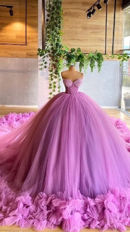 Formal Dress for Costume BallsSweetheart Neckline Tulle Ball Gown Sweet 16 Dress Y5821