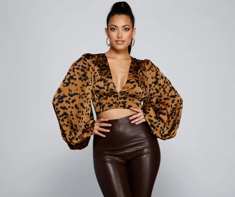 women's tops in solid colorsChic Look Leopard Print Crop Top