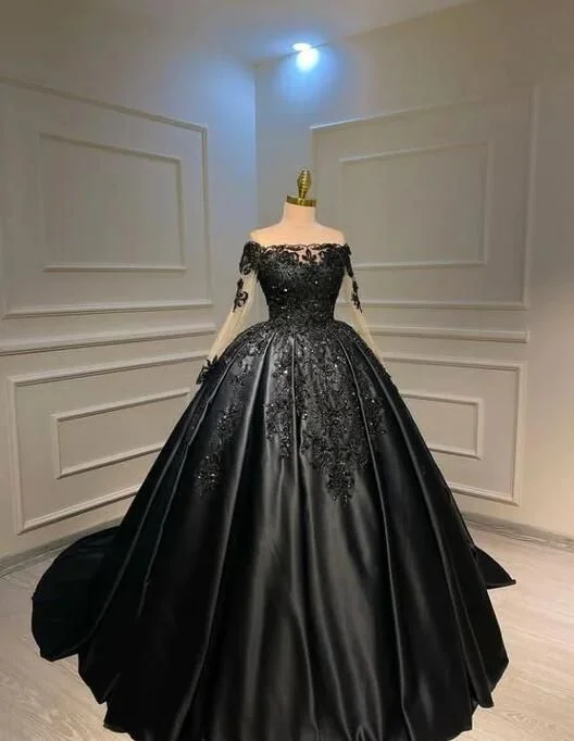 Formal Dress for Eco-Friendly ThemesBlack Long Sleeves Ball Gown Sweet 16 Dress Y5756