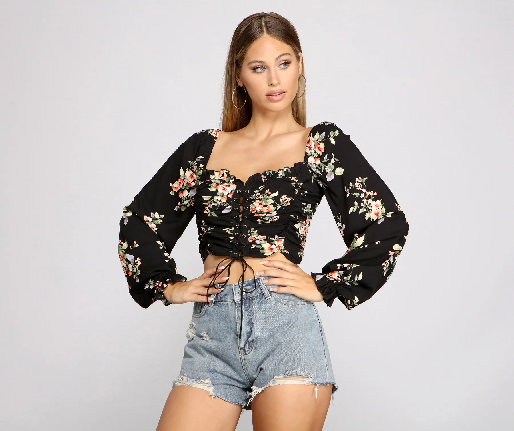 women's tops for those who want to create outfits that are both trendy and timelessFloral Hour Lace-Up Crop Top