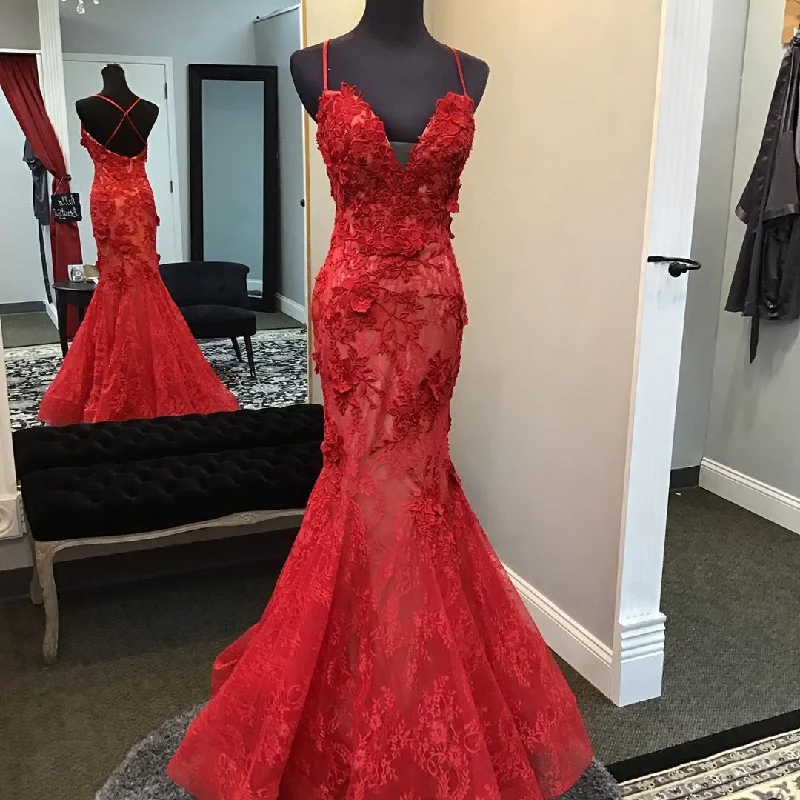 Formal Dress for Day WeddingsRed Handmade Lace Appliques Evening Dress,Mermaid/Trumpet V Neck Red Formal Gown Y1402