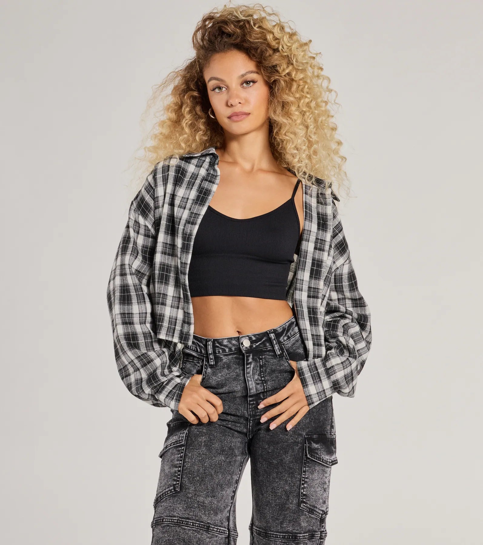 women's tops for those who want to add a touch of sophistication to their casual attireCasual Style Button-Down Plaid Flannel Top