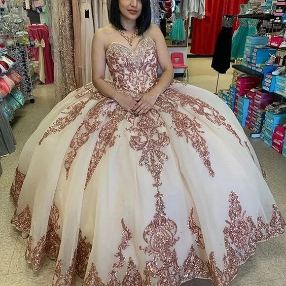 Formal Dress for Costume BallsSparkly Princess Rose Gold Quinceanera Dress Vintage Sweetheart Lace Applique Sequins Ball Gown Y6523