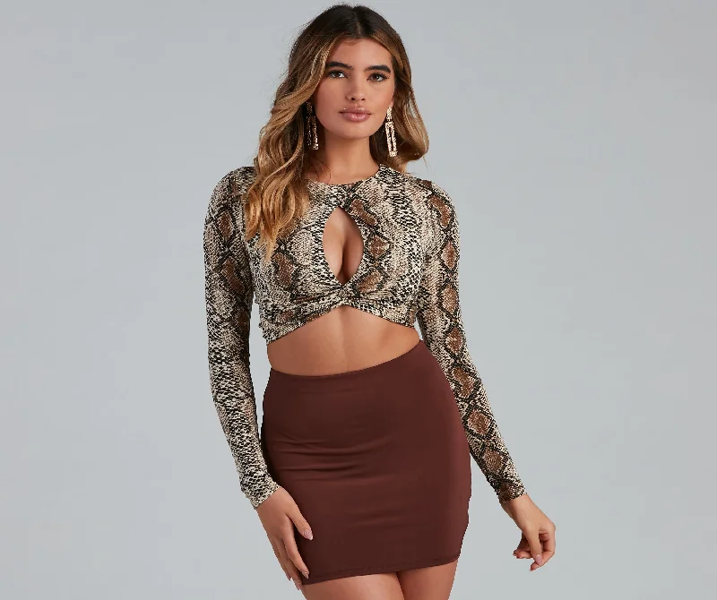 women's tops for minimalist aestheticsTwist Of Fate Snake Print Crop Top